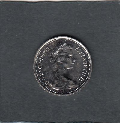 Beschrijving: 5 Pence ELIZABETH II